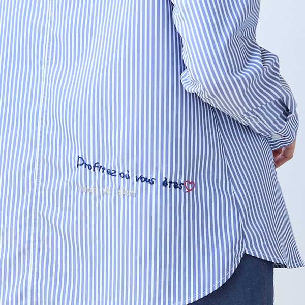 洗える】レタリング刺繍ストライプシャツ | レディースファッション
