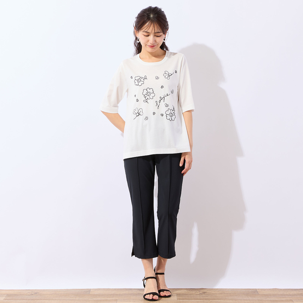 洗える・綿100%】花刺繍AラインTシャツ | レディースファッション
