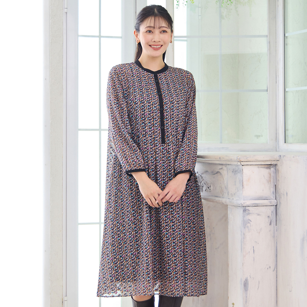 人気アイテム・洗える・3L/4Lサイズあり】カットジャカードワンピース