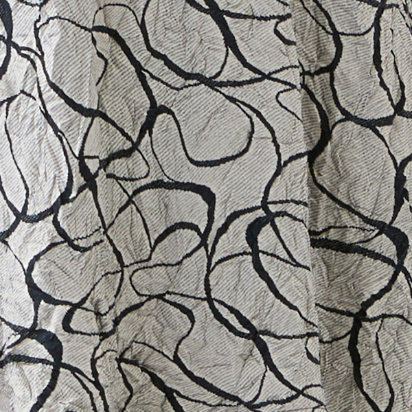 洗える・日本製・3L/4Lサイズあり】リボン柄ジャカードカットソー