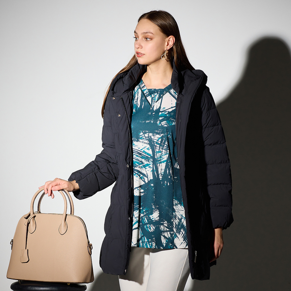 ヴィクトリアダウン使用 フード付きダウンコート | レディース