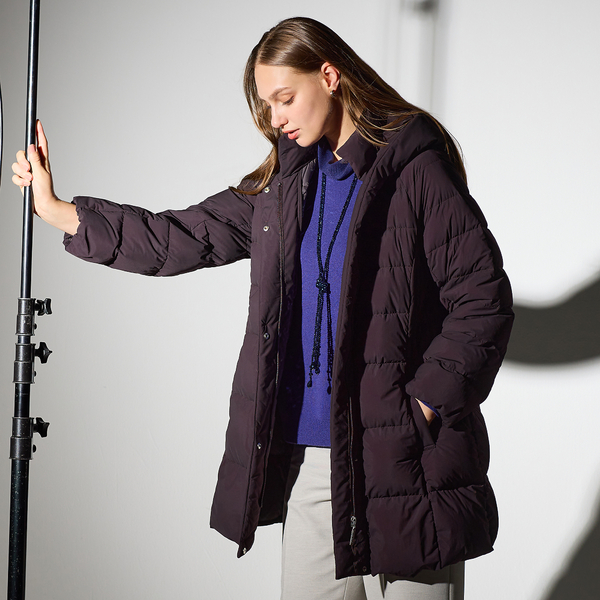 ヴィクトリアダウン使用 フード付きダウンコート | レディース