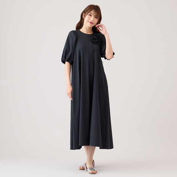 美品 大きいサイズ ローズティアラ 花モチーフ フレアブラウス