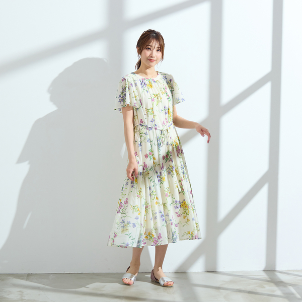 Rose Tiara フラワープリント ワンピース ホワイト系 袖パール