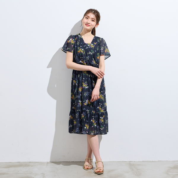 ローズティアラフラワープリントカシュクール風ワンピース４２黒 フラワープリントカシュクール風ワンピース | レディースファッション