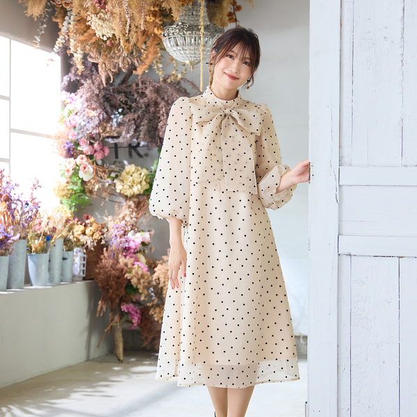 m4211 ローズティアラ Rose Tiara フード コート 楽天市場】フード付きワンボタンライトコート／ローズティアラ