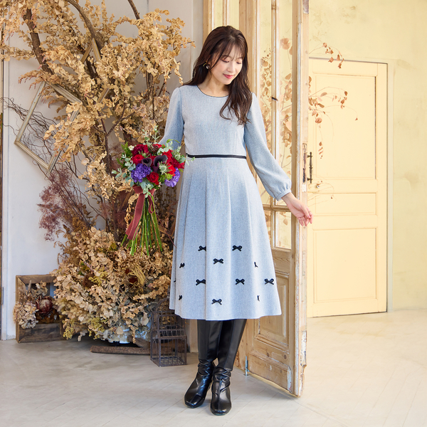 ウールライク素材】サテンリボンワンピース | レディースファッション