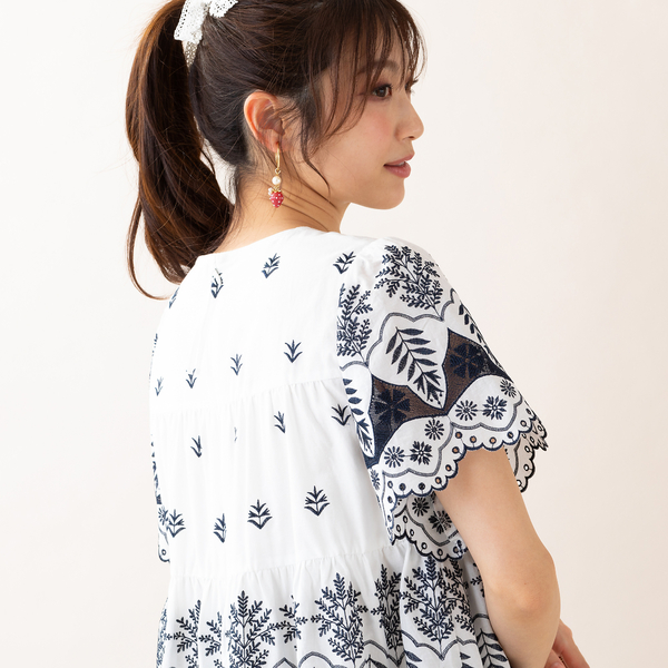 刺繍チュニックブラウス | レディースファッション【JUNIOR Online Shop】