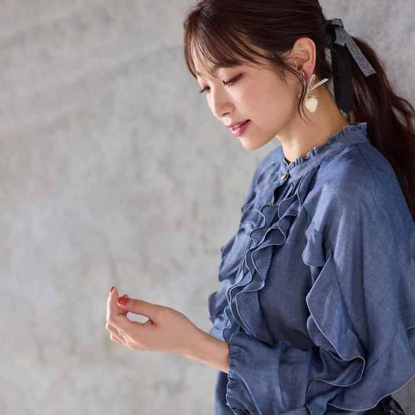 ダンガリーラッフルフリルブラウス | レディースファッション【JUNIOR