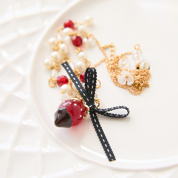 チョコがけいちごのネックレス | レディースファッション【JUNIOR