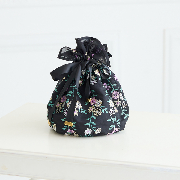 BLMK 小花刺繍ポーチバッグ blamink ブラミンク 小花刺繍 ポーチ 