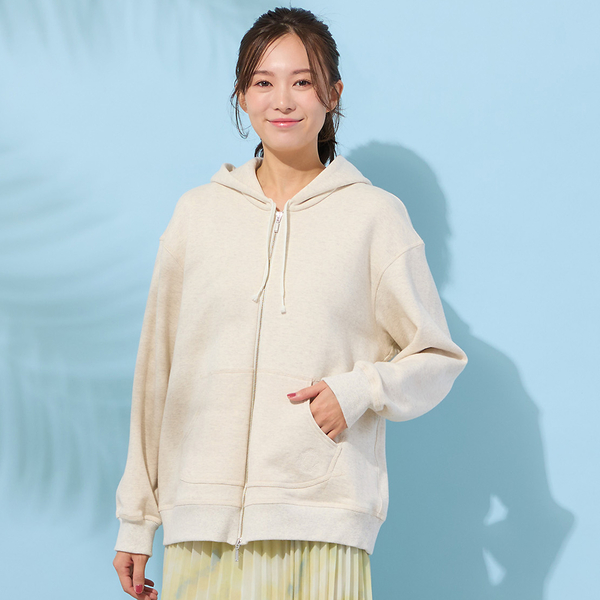 二絛ひらめ 着用 おさかなパーカー 二條ひらめ おさかなパーカー