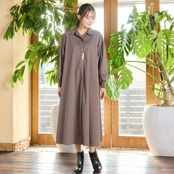ゴールド調リーフモチーフロングネックレス | レディースファッション
