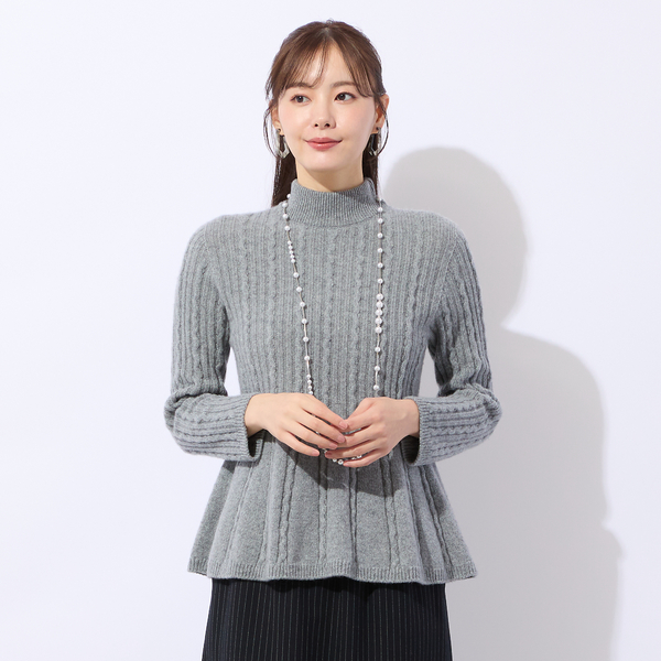 ホールガーメント編地変化フレアニット | レディースファッション