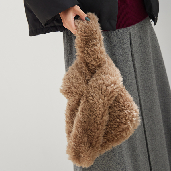 限定ITEM】カシミヤライクファートートバッグ | レディース