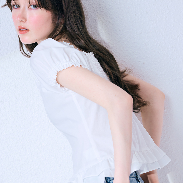 モデル美香着用】コルセット風ピンタックブラウス | レディース
