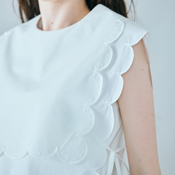 スカラップ刺繍ダブルカラーブラウス Audie a Muses ブラウス シャツ スカラップ刺繍ダブルカラー