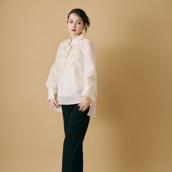 立体フラワーモチーフ付きブラウス | レディースファッション【JUNIOR