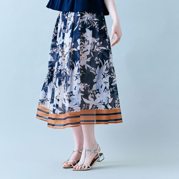 BLUE LABEL CRESTBRIDGE（ブルーレーベルクレストブリッジ）の