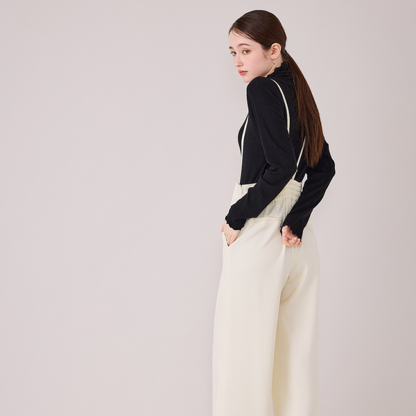 モデル美香着用】ワイドシルエットサロペットパンツ/WHITE
