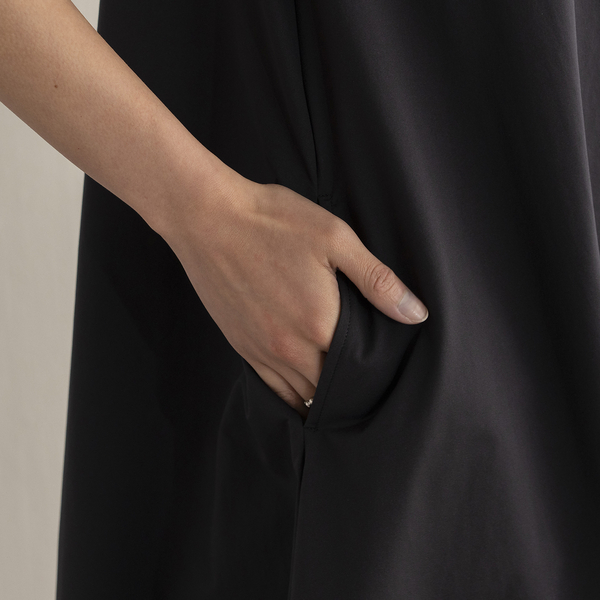 ハーフジップ撥水ワンピース | レディースファッション【JUNIOR Online