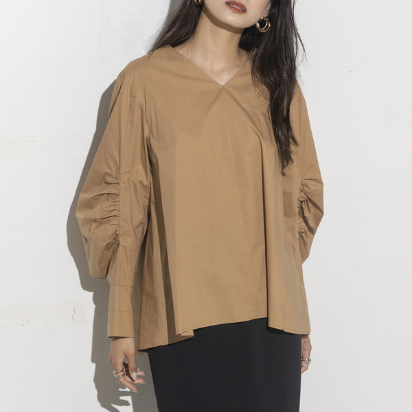 ギャザースリーブブラウス | レディースファッション【JUNIOR Online